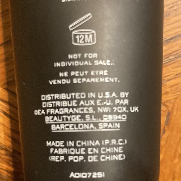 Curve Black Aftershave Balm. Bold scent,3.4oz 100 ml for men. - Picture 5 of 6